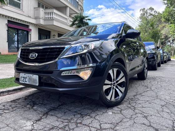 KIA SPORTAGE 2.0 LX 4X2 16V FLEX 4P AUTOMÁTICO KIA SPORTAGE 2.0 LX 4X2 16V FLEX 4P AUTOMÁTICO